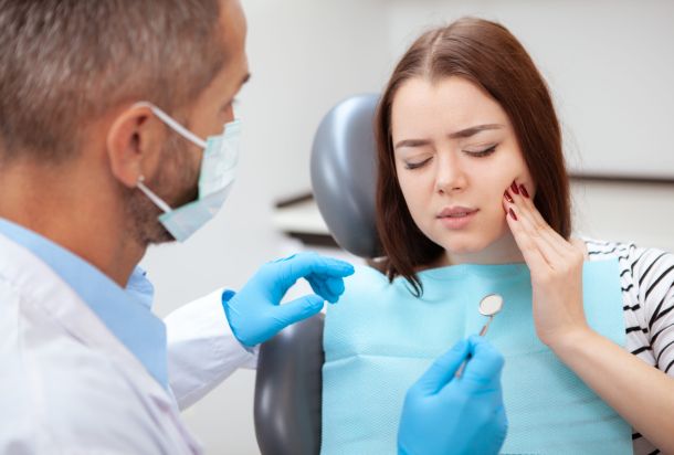 Bruxismo: cómo saber si aprietas los dientes mientras duermes y qué consecuencias tiene