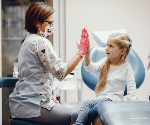 7 dicas para fazer seu filho perder o medo de dentista _ Macetes de Mãe